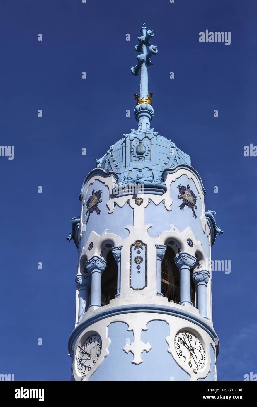Die Kirche St. Elisabeth, allgemein bekannt als Blaue Kirche, ist eine katholische Kirche in Bratislava, Slowakei. B Stockfoto