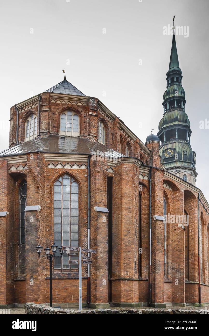 Die Peterskirche ist eine lutherische Kirche in Riga, der Hauptstadt Lettlands Stockfoto