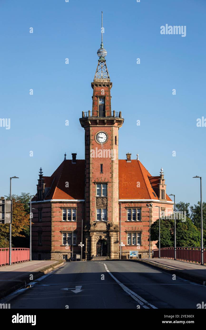 Das alte Hafenamt im Hafen Dortmund, Nordrhein-Westfalen. das Alte Hafenamt im Hafen Dortmund, Nordrhein-Westfalen, Deutschland Stockfoto