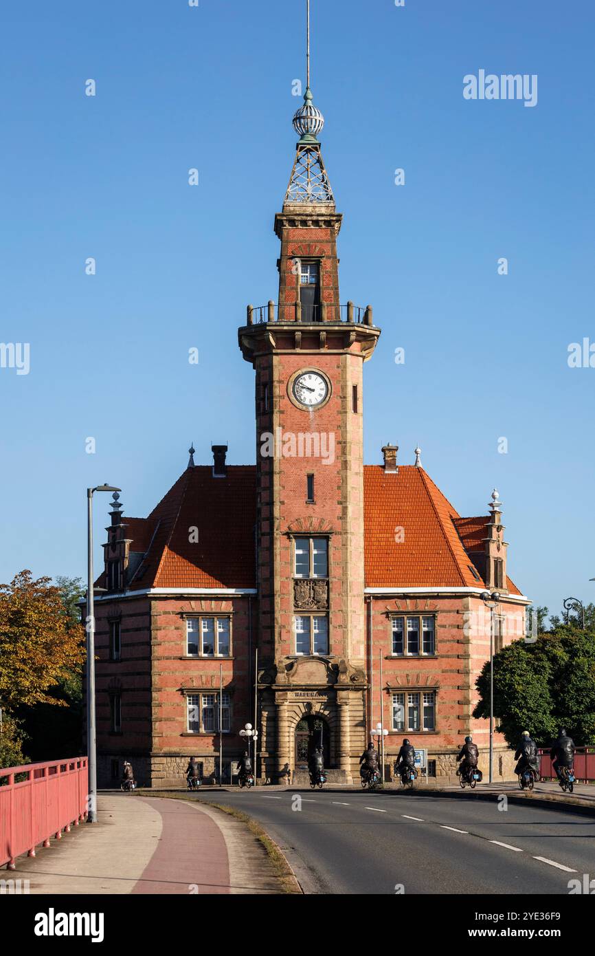 Das alte Hafenamt im Hafen Dortmund, Nordrhein-Westfalen. das Alte Hafenamt im Hafen Dortmund, Nordrhein-Westfalen, Deutschland Stockfoto