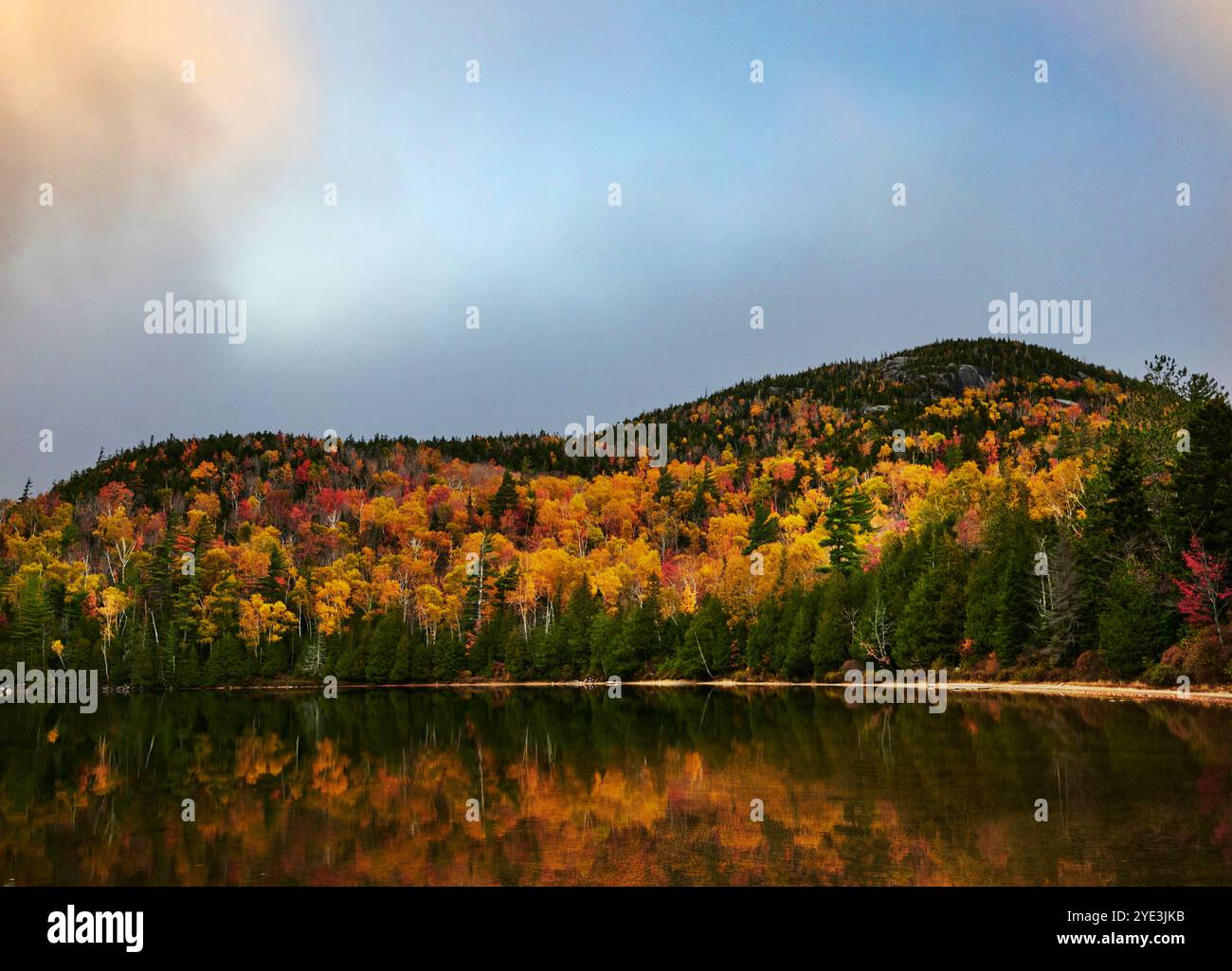 Heart Lake in der Adirondacks High Peaks Region im Herbst, Upstate New York, USA Stockfoto