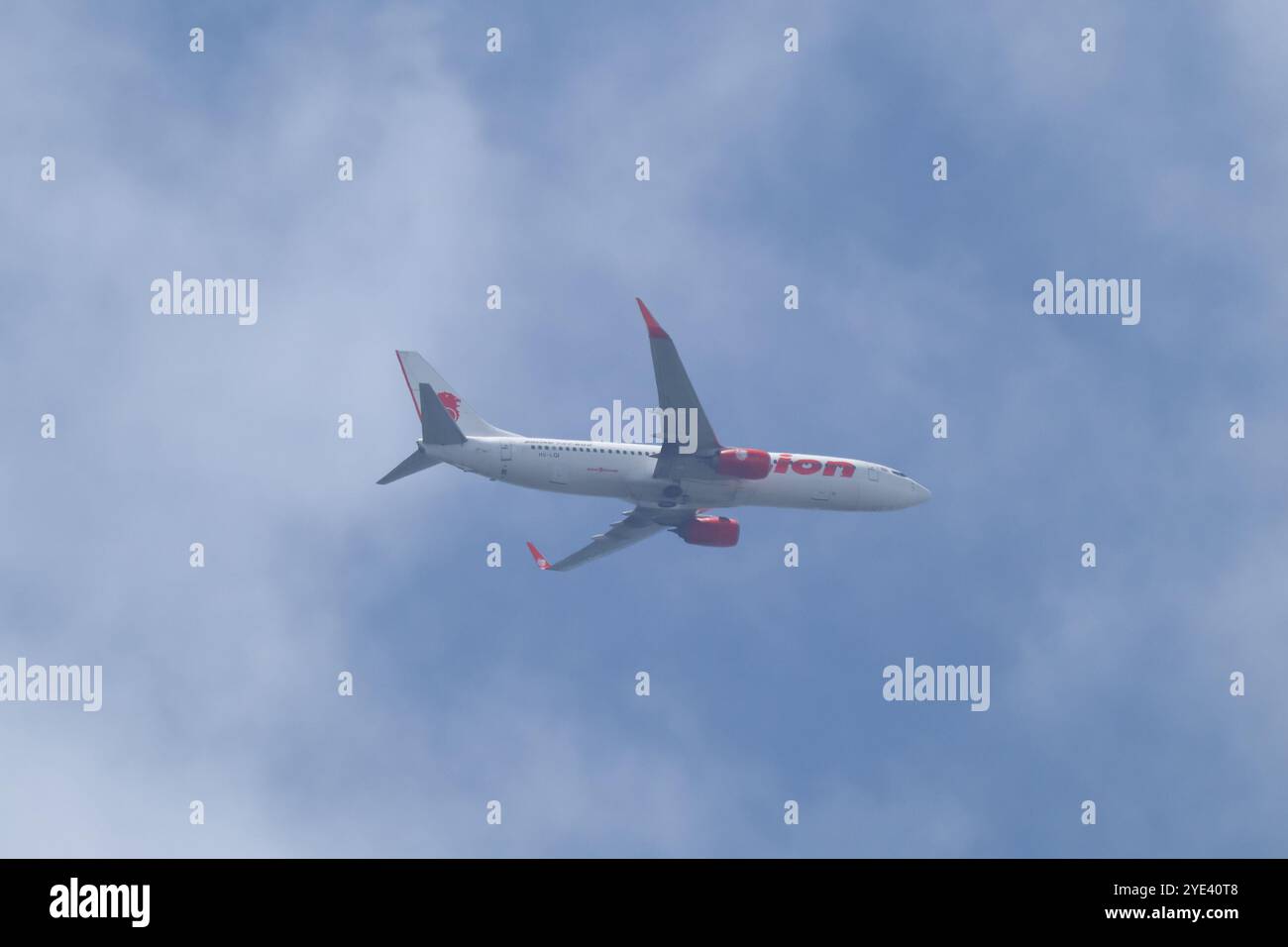Chiangmai, Thailand - 20. Juni 2024: HS-LGI Boeing 737-800 der Thai Lionair Airline. Fahren Sie vom Flughafen Chiangmai nach Bangkok. Stockfoto