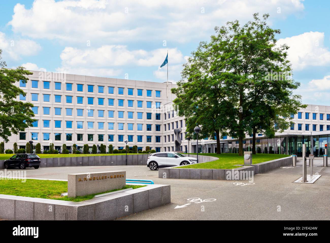 Allgemeine Ansicht des Hauptgebäudes von Maersk, einem 1904 in Kopenhagen, Dänemark, gegründeten dänischen Schifffahrt- und Logistikunternehmen. Stockfoto