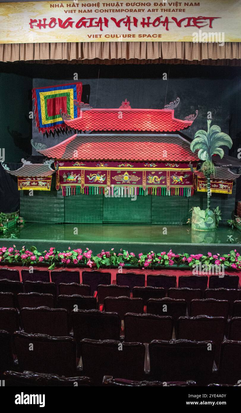 Hanoi, Vietnam: Das Lotus Wasserpuppentheater ist eine vietnamesische Tradition, die bis ins 11. Jahrhundert in den Dörfern des Red River Delta zurückreicht Stockfoto