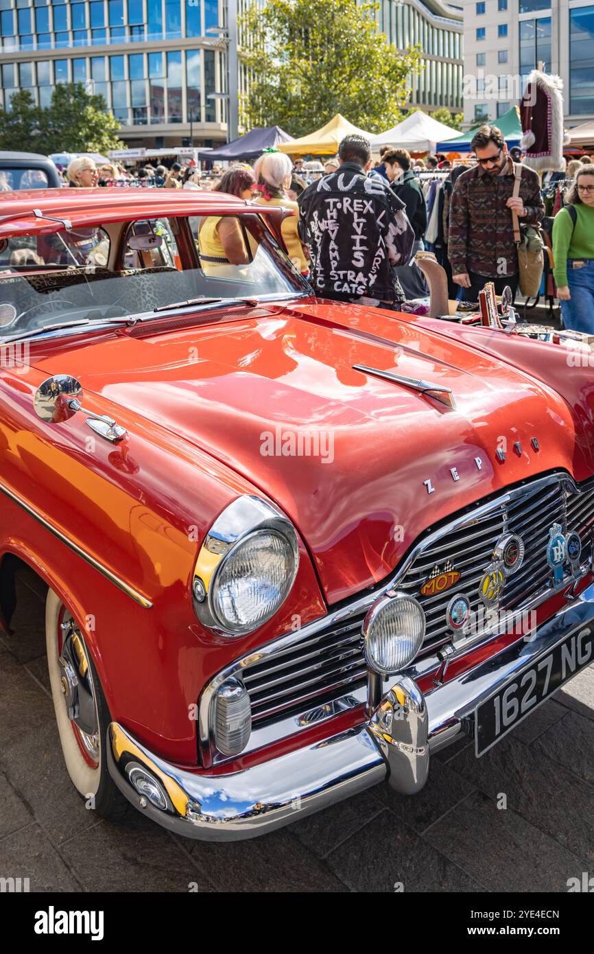 1959 Ford Zephyr Mk2, Oldtimer Boot Sale, Granary Square, King's Cross, London, Großbritannien Stockfoto