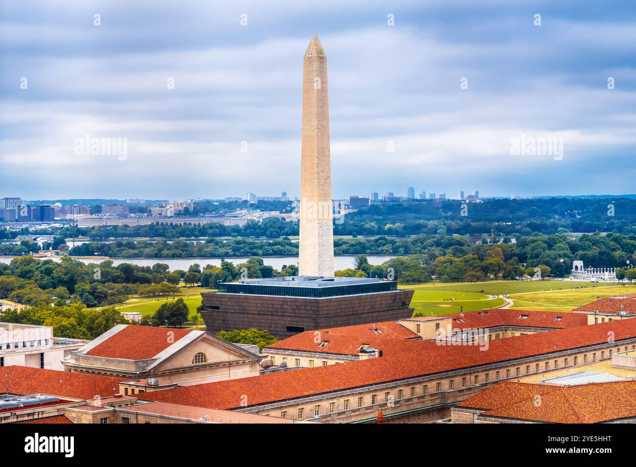 Washington Monument und Washington D.C. Stadtlandschaft aus der Vogelperspektive, Hauptstadt der USA Stockfoto