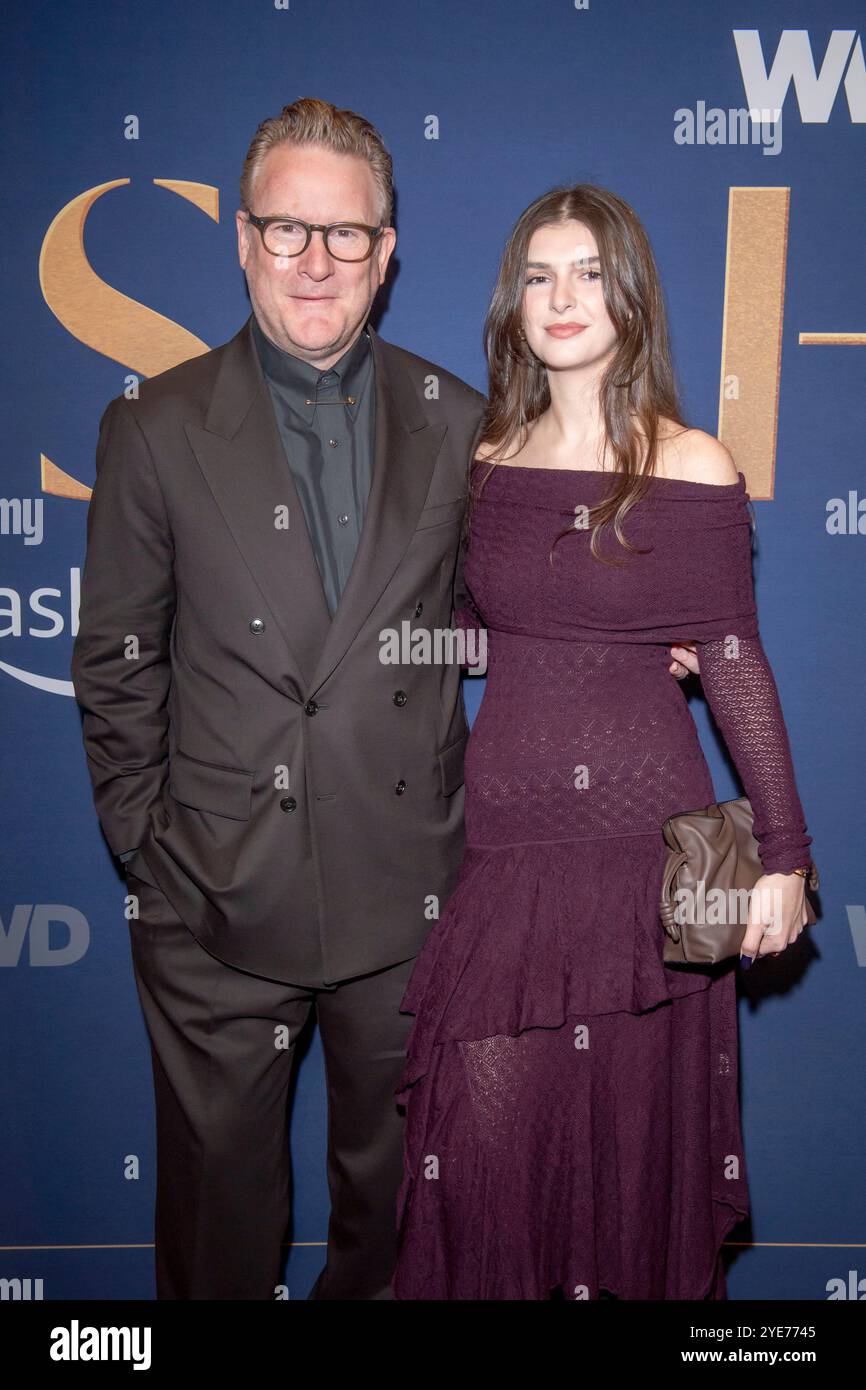 New York, Usa. Oktober 2024. NEW YORK, NEW YORK – 29. OKTOBER: Todd Snyder (L) nimmt am 29. Oktober 2024 in New York City an den WWD Honors 2024 in der Cipriani South Street Teil. Quelle: Ron Adar/Alamy Live News Stockfoto