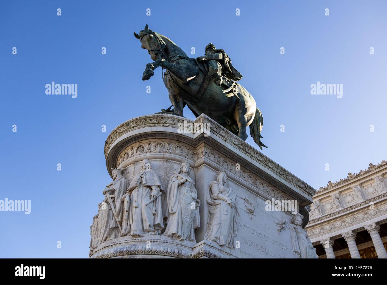 Statua equestre di Vittorio Emanuele II (Vittorio Emanuele II) dal Vittoriano (Altare della Patria) a Roma Stockfoto