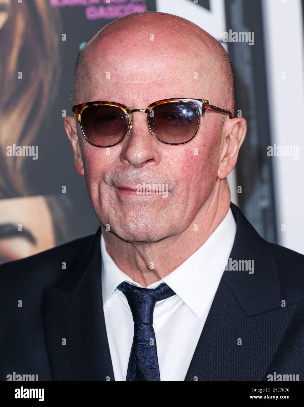 LOS ANGELES, KALIFORNIEN, USA - 29. OKTOBER: Jacques Audiard kommt beim French American Film Festival an – Premiere von Netflix's „Emilia Perez“, die am 29. Oktober 2024 im Directors Guild of America Theater Complex in Los Angeles, Kalifornien, USA stattfand. (Foto: Xavier Collin/Image Press Agency) Stockfoto