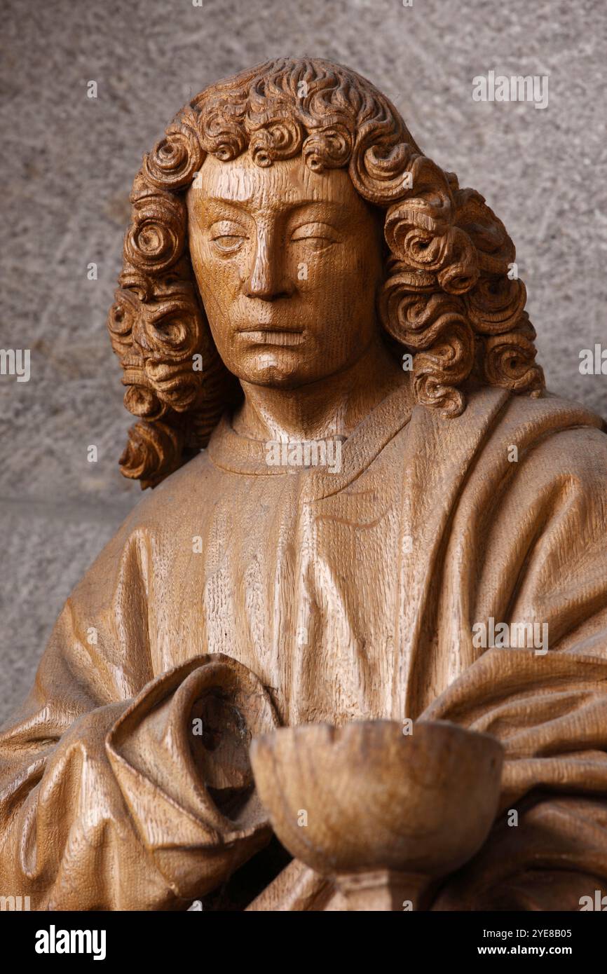 Kleve, Propsteikirche St. Mariae Himmelfahrt, Hl. Johannes Ev. Von Henrik Douvermann Stockfoto Kleve, Propsteikirche St. Mariae Himmelfahrt, Hl. Johannes Ev. Von Henrik Douvermann Stockfoto