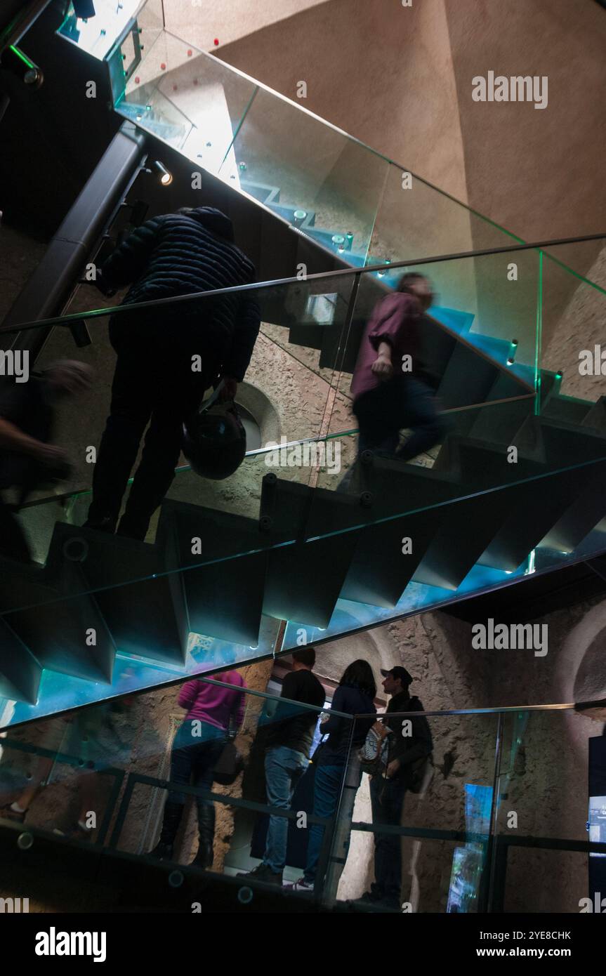 Kristalltreppe im Museumsturm der Villa Rufolo in Ravello Stockfoto
