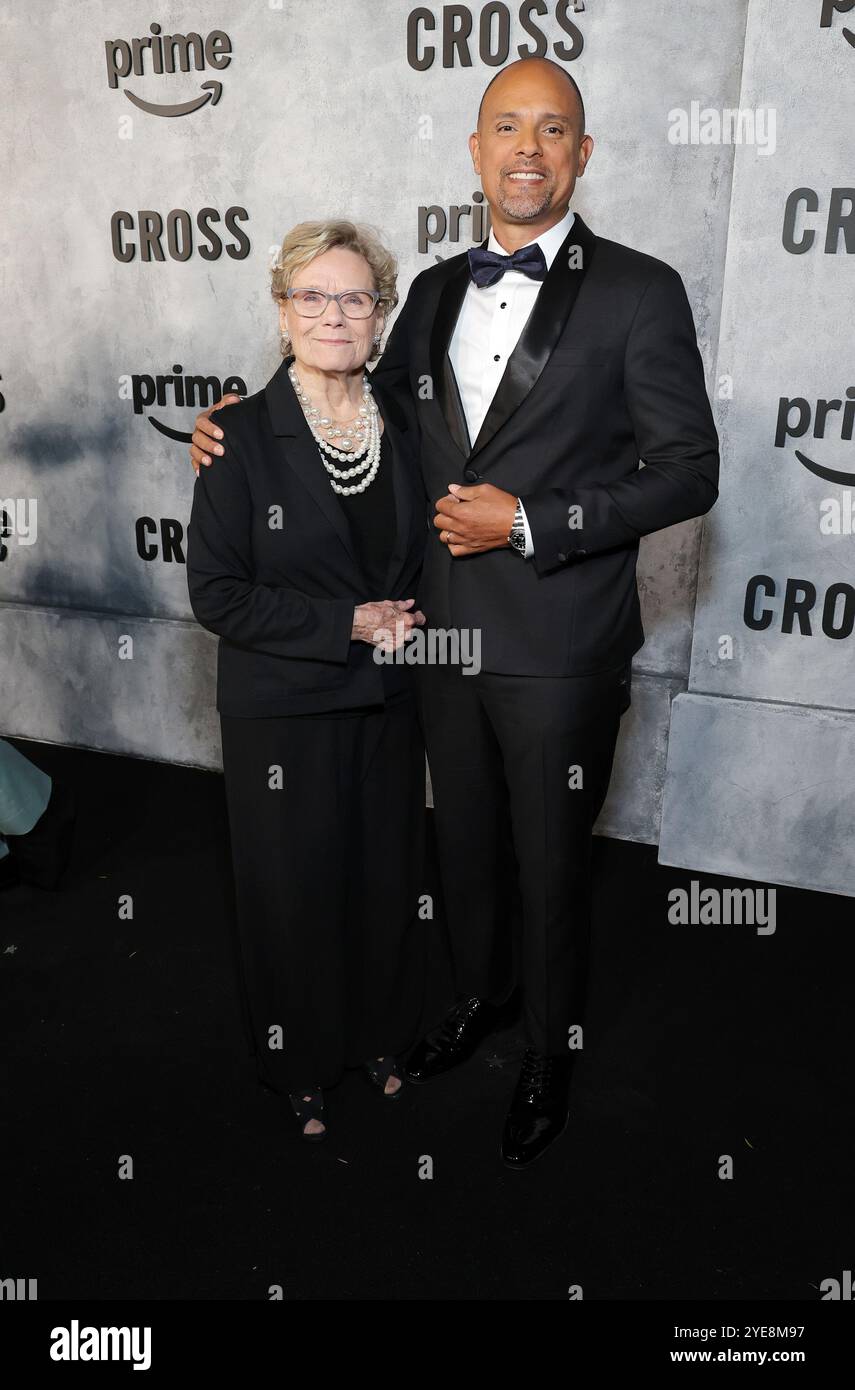 Los Angeles, ca. 29. Oktober 2024. April Kutger, Ben Watkins, bei der LA Premiere von Prime Video's Cross in den Nya Studios West in Los Angeles, Kalifornien am 29. Oktober 2024. Quelle: Faye Sadou/Media Punch/Alamy Live News Stockfoto