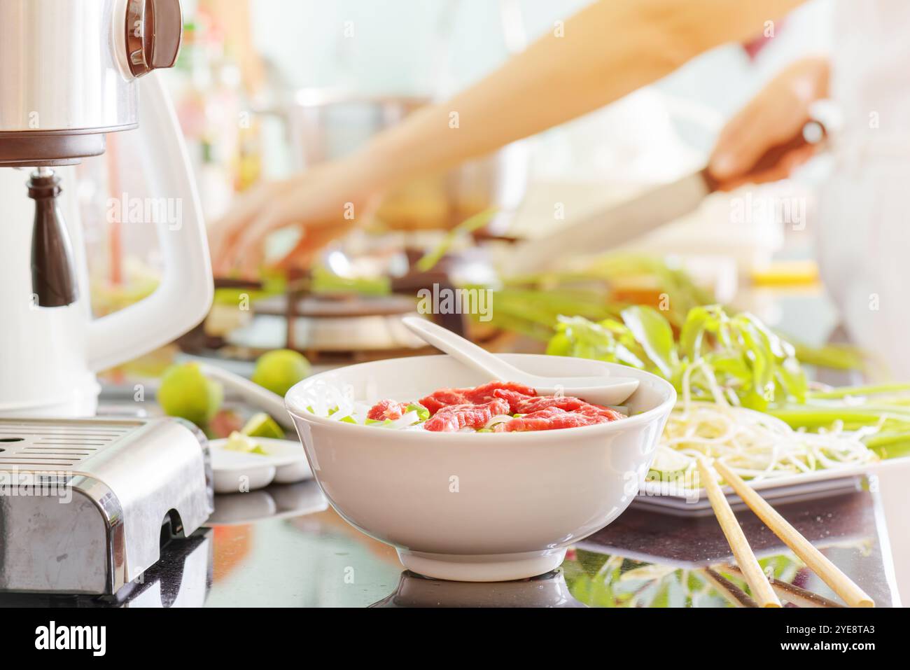 Das Pho Bo. Vietnamesische Rindfleischnudelsuppe Stockfoto