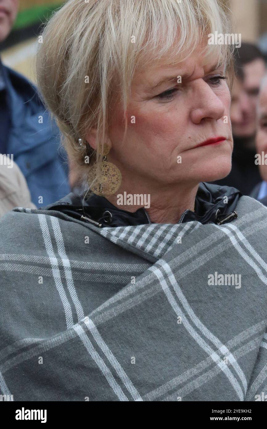 Porträt am Montag 28.10.2024 in der Hanse- und Universitätsstadt Rostock beim ersten Spatenstich für den Bau der neuen geisteswissenschaftlichen Bereichsbibliothek mit Seminarzentrum und Institutsflächen sowie eines neuen Verwaltungsgebäudes für das Institut für Qualitätsentwicklung am Uni-Campus von der Bildungsministerin des Landes MV Simone Oldenburg. Die Gesamtbaukosten für den Neubau belaufen sich auf voraussichtlich rund 102 Mio. Euro. Die Fertigstellung des Bauprojekts soll voraussichtlich 2029 erfolgen. *** Porträt am Montag 28 10 2024 in der Hanse- und Universitätsstadt Rostock A Stockfoto