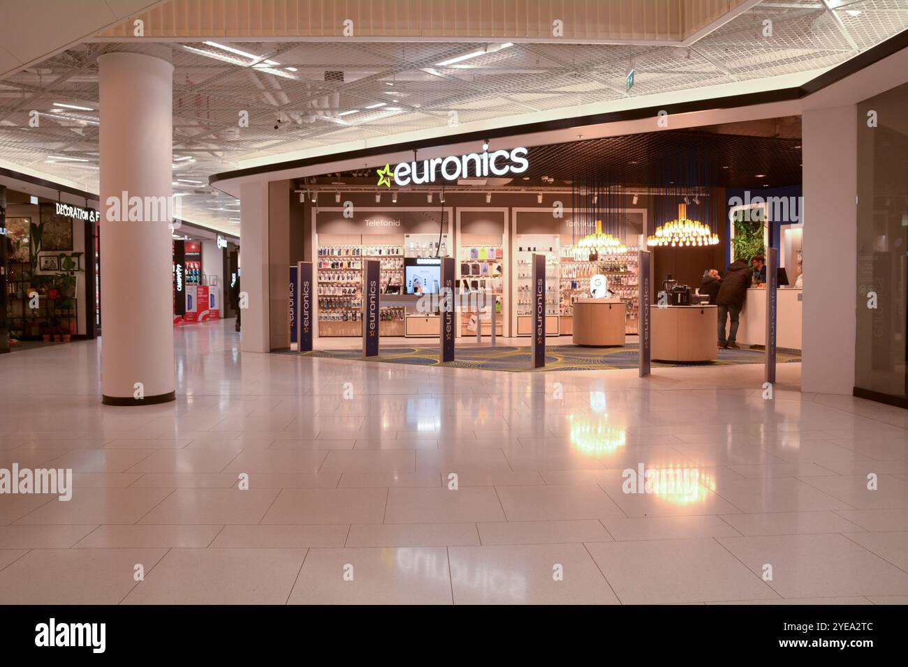 Euronics (Elektrogeräte) Shop in einem Einkaufszentrum in Tallinn - Estland Stockfoto