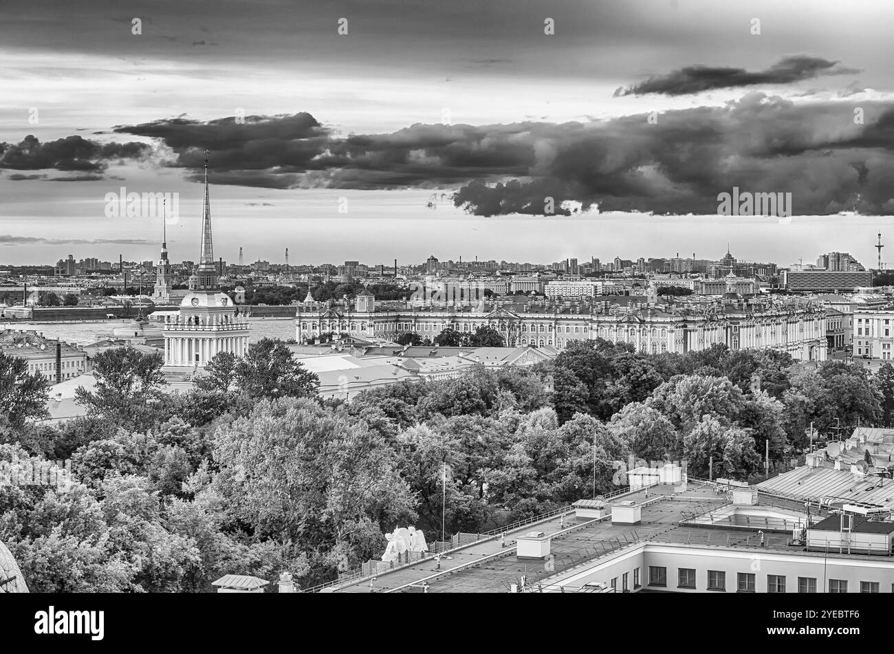 Panoramablick über St. Petersburg, Russland, von der Kuppel der Isaakskathedrale Stockfoto