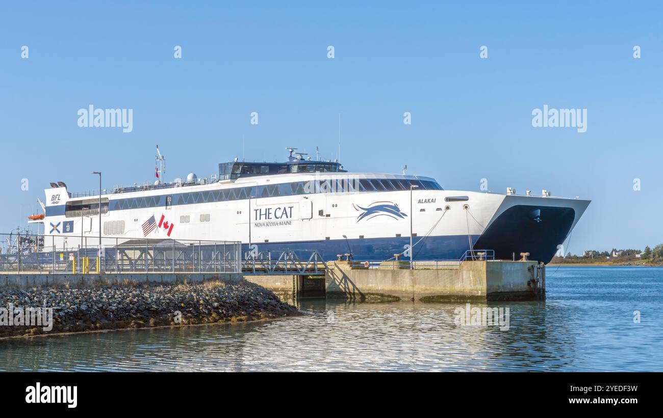 Die CAT ist eine moderne Hochgeschwindigkeitsfährverbindung zwischen Yarmouth Nova Scotia Canada und Bar Harbor Maine USA. Die 3 1/2-stündige Fahrt wurde deutlich reduziert Stockfoto