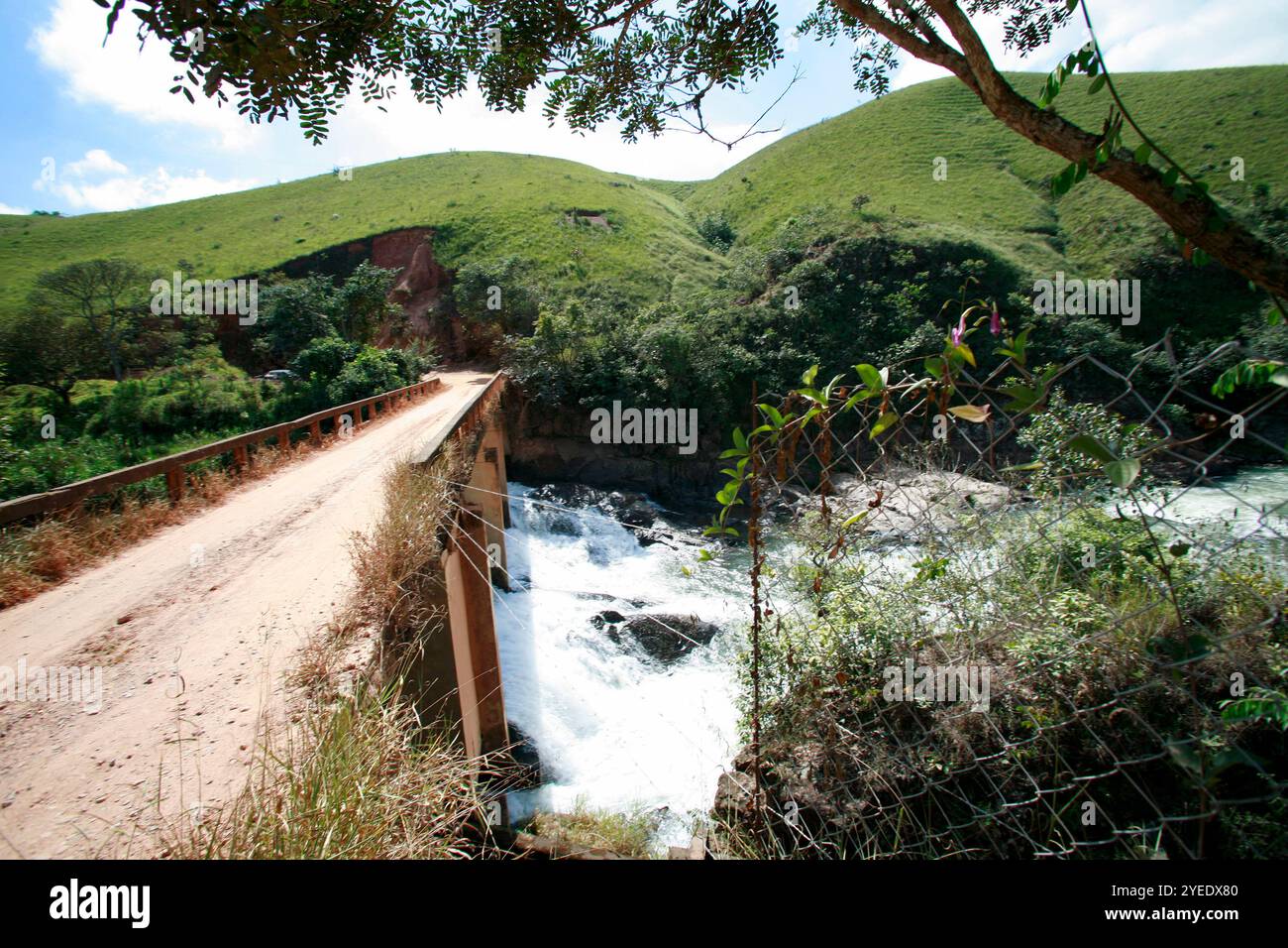 Die natürliche Schönheit des oberen Teils des Casca D'Anta Wasserfalls. São Francisco. Nationalpark Serra do Canastra. Bundesstaat Minas Gerais, Brasilien. Stockfoto