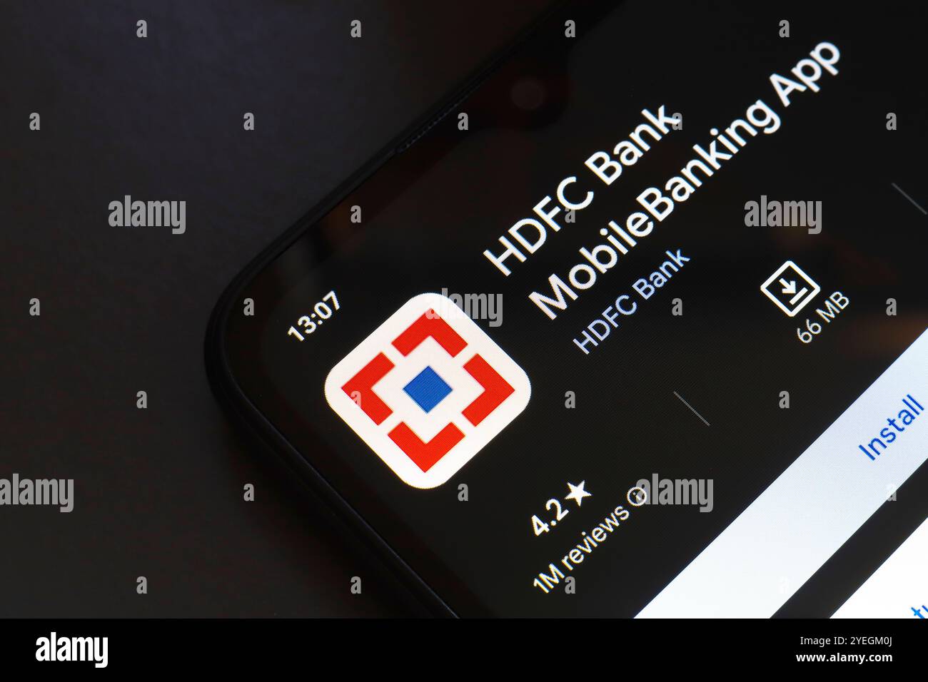 31. Oktober 2024, Brasilien. In dieser Abbildung wird das Logo der HDFC Bank App auf einem Smartphone-Bildschirm angezeigt Stockfoto