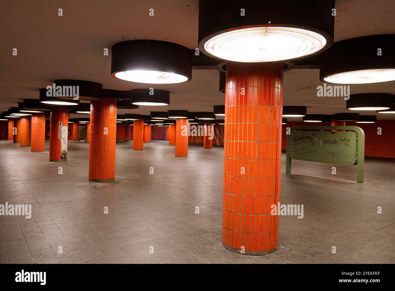 Unterführung des Messedamm am ICC in Berlin, Architekt Rainer Gerhard Rümmler, Filmkulisse, 70er Jahre Design, Berlin Stockfoto