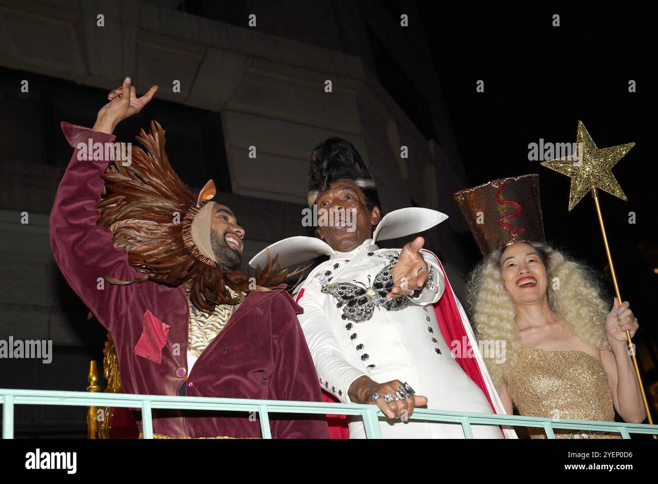 Ny. 31. Oktober 2024. André de Shields für New Yorks Village Halloween Parade, West Village Manhattan, New York, NY, 31. Oktober 2024. Quelle: Kristin Callahan/Everett Collection/Alamy Live News Stockfoto