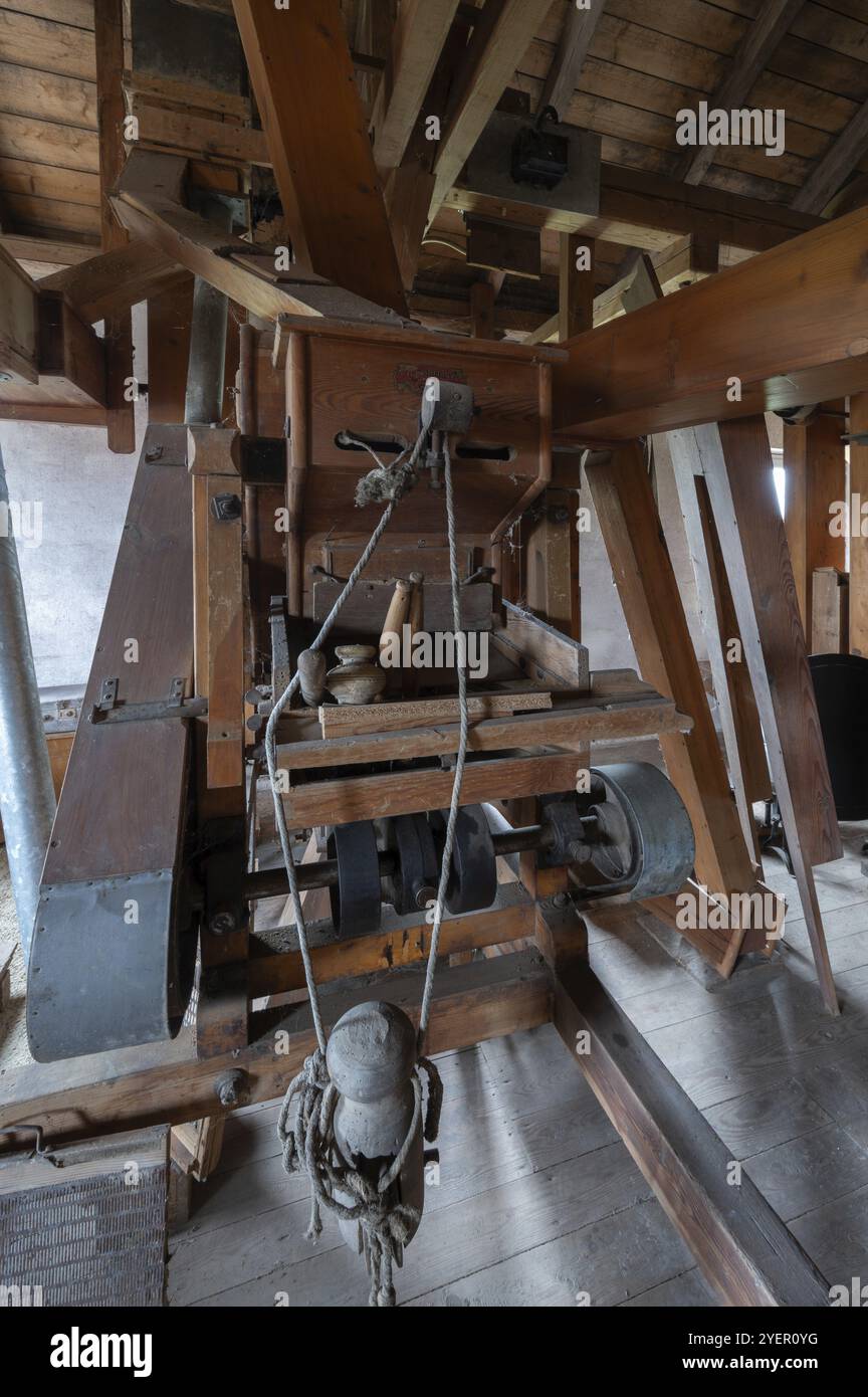 Historischer Plansichter in einer ehemaligen Maismühle, Bayern, Deutschland, Europa Stockfoto