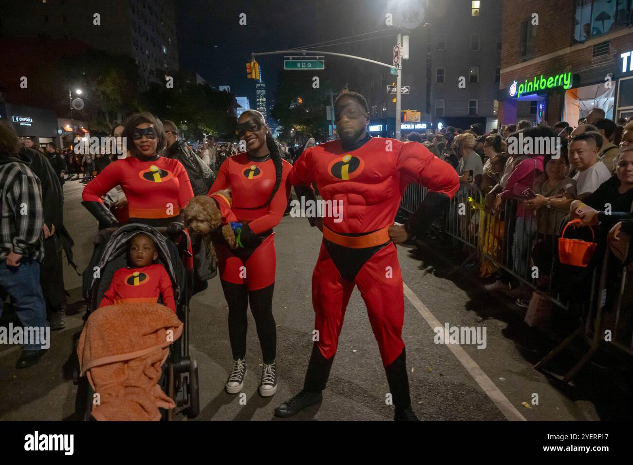 New York, Usa. 31. Oktober 2024. New York City Public Advocate Jumaane Williams nimmt 2024 an der 51. Jährlichen Village Halloween Parade in New York City am 31. Oktober 2024 Teil. Quelle: SOPA Images Limited/Alamy Live News Stockfoto