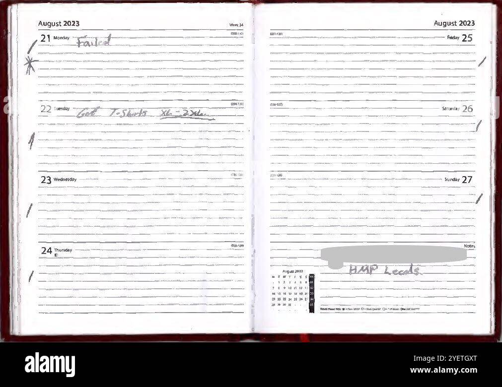 Die REDAKTEURE MERKEN EIN BILD, DAS AUF DER QUELLE undatiert IST, das von der Metropolitan Police herausgegeben wurde und ein Sternchen und das Wort „gescheitert“ neben dem Datum des 21. August in Daniel Khalifes Gefängnistagebuch zeigt, dem Datum seines „falschen“ Fluchtversuchs. Khalife wird angeklagt, aus dem HMP Wandsworth im Süden Londons geflohen zu sein, indem er sich am Morgen des 6. September 2023 an die Unterseite eines Transportwagens geschnallt hat. Er wird auch angeklagt, die gegen den Official Secrets Act und den Terrorismusgesetz verstoßen, und er wird beschuldigt, einen Bombenhoax begangen zu haben. Ausgabedatum: Freitag, 1. November 2024. Stockfoto