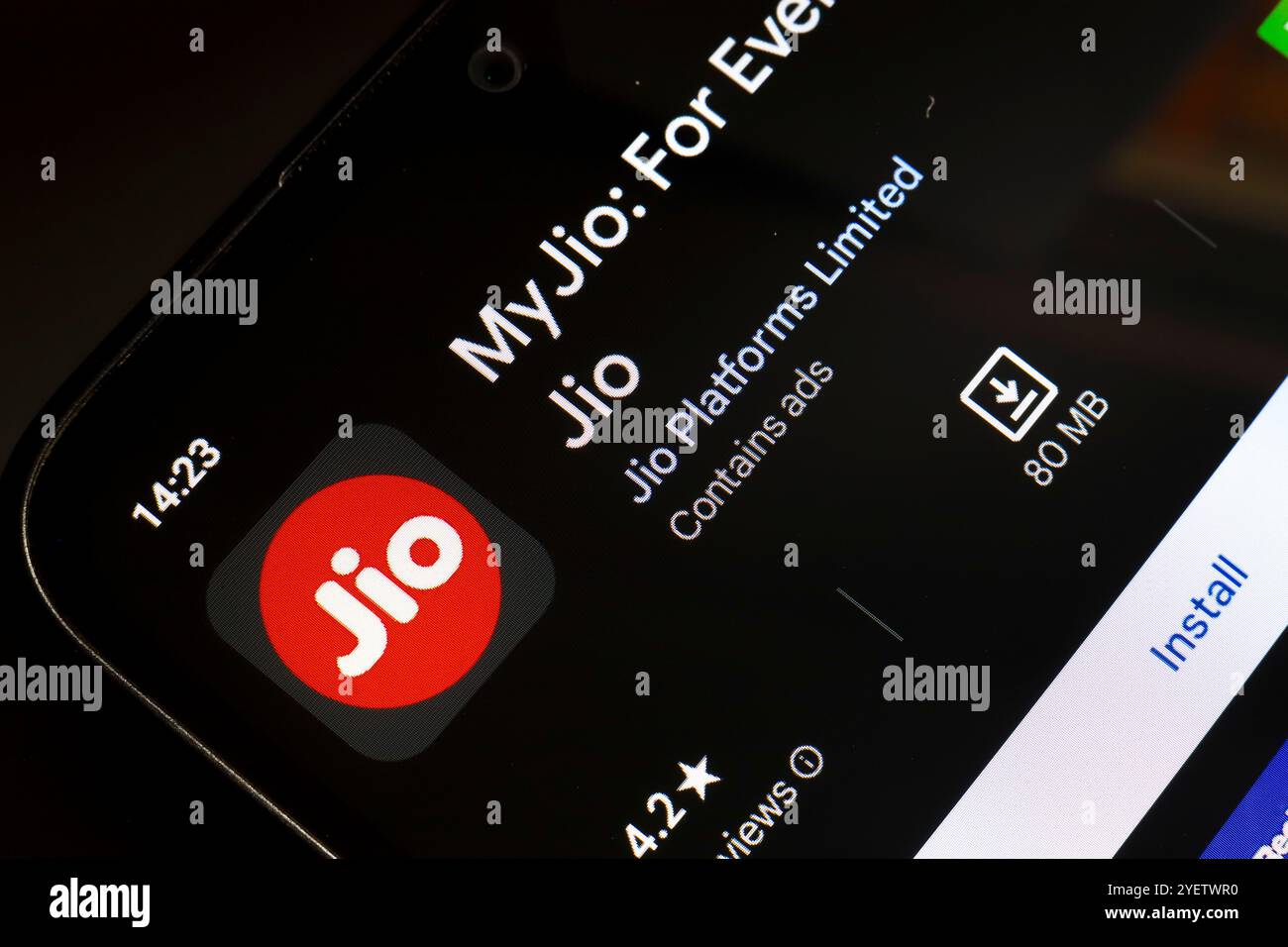 November 2024, Brasilien. In dieser Fotoabbildung wird das MyJio: For Everything Jio App Logo auf einem Smartphone-Bildschirm angezeigt Stockfoto