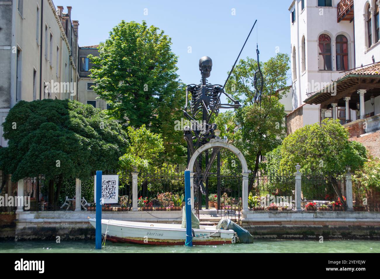 VENEDIG, ITALIEN - Peggy Guggenheim Collection, vom Canal Grande aus gesehen. Stockfoto
