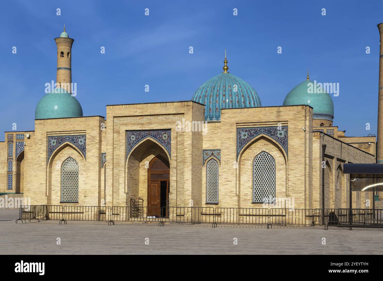 Historische Muyi Muborak Madrasah, Taschkent. Usbekistan Stockfoto