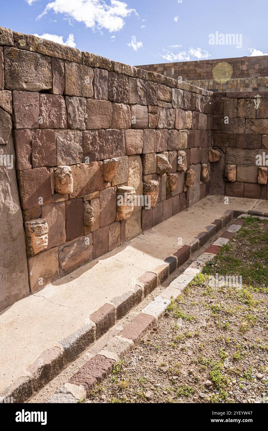 Halbunterirdischer Tempel, Tiwanaku, Bolivien, Südamerika Stockfoto