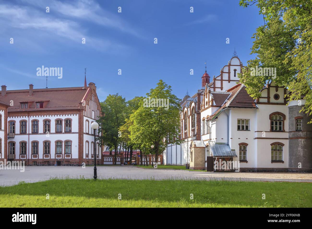 Straße im Stadtzentrum von Parnu, Estland, Europa Stockfoto