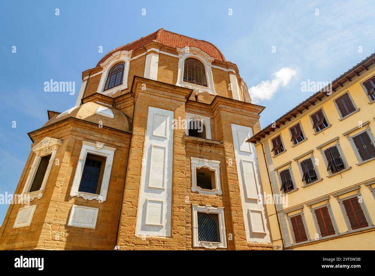 Fantastischer Blick auf die Medici-Kapelle (Cappelle Medicee) in Florenz, Toskana, Italien. Stockfoto