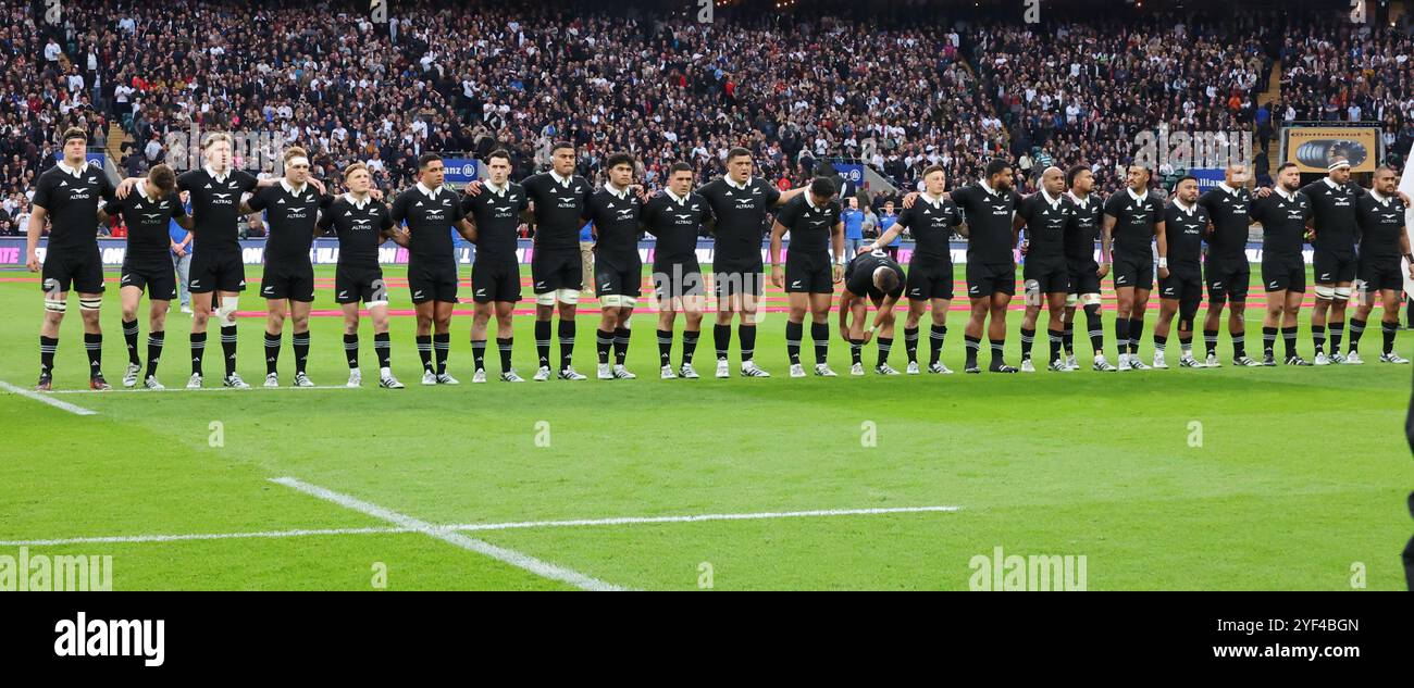 London, Großbritannien. November 2024. New Zealand Team vor dem Auftakt beim Autumn Nations Series International Rugby zwischen England und Neuseeland im Allianz Stadion, Twickenham, London am 02. November 2024 Credit: Action Foto Sport/Alamy Live News Stockfoto