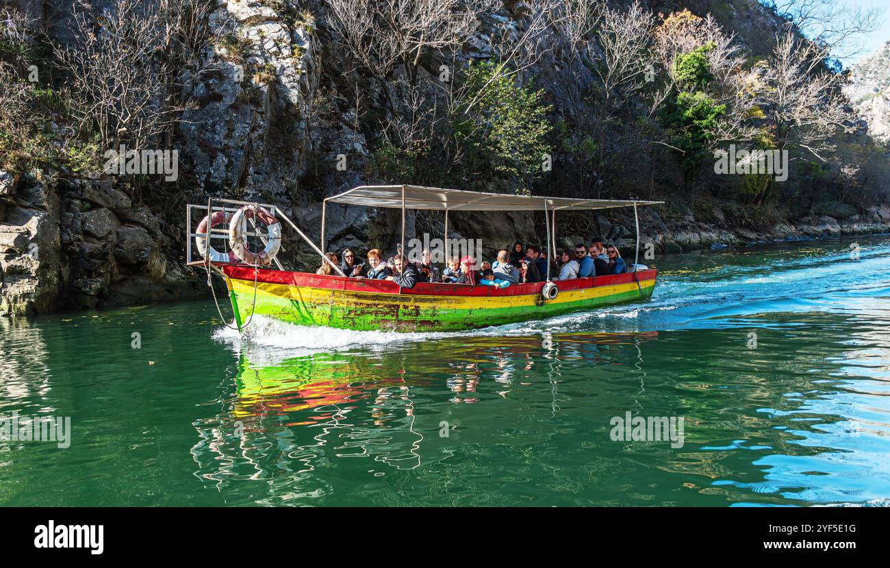 Matka ist der älteste künstliche See in Mazedonien, dessen Stausee 1938 erbaut wurde. Stockfoto