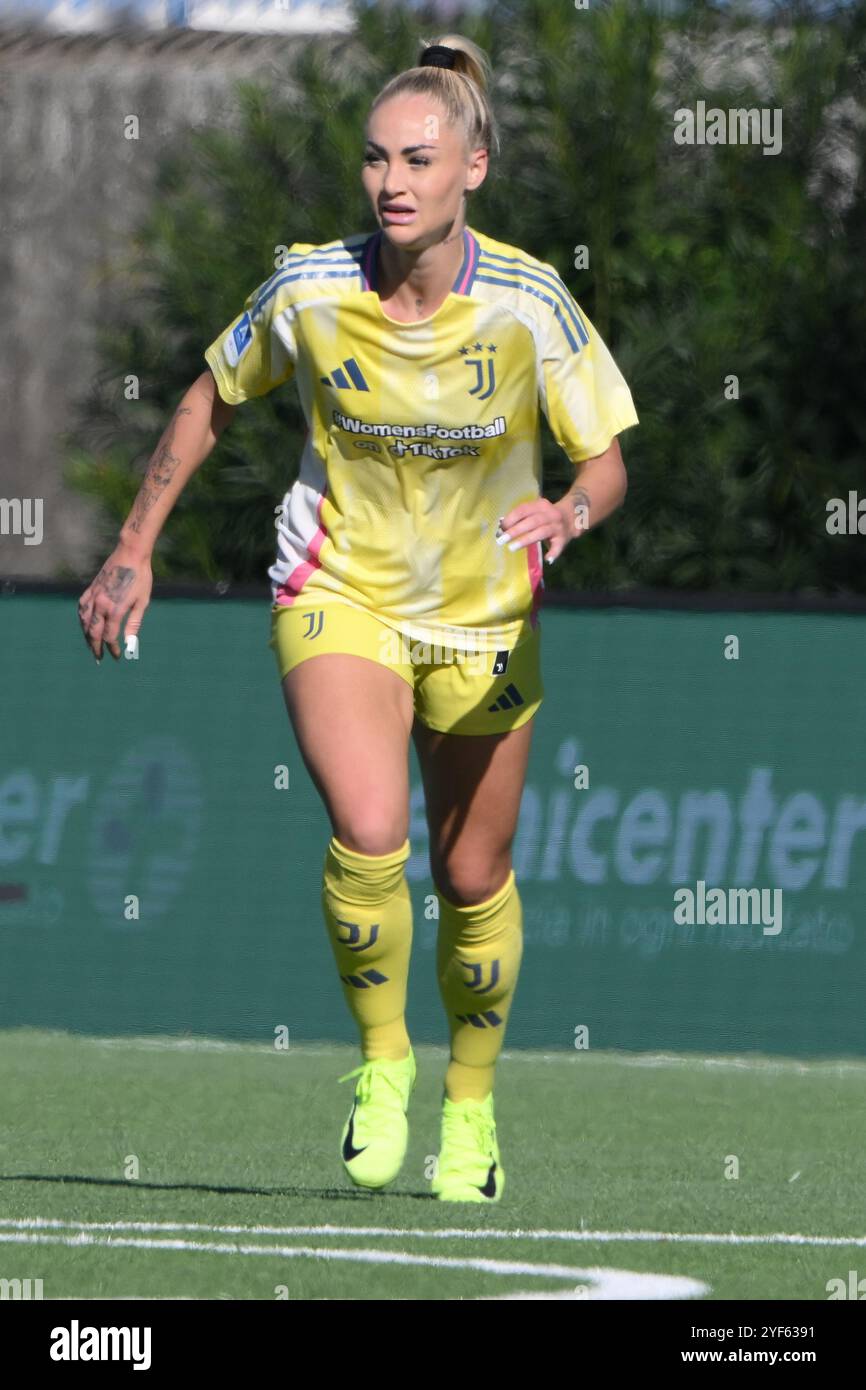 Cercola, Italien, 03. November 2024 Asia Bragonzi von Juventus FC Look during the Soccer - Italian Serie A Women between Napoli Femminile vs Juventus FC:Agostino Gemito/ Alamy Live News Stockfoto