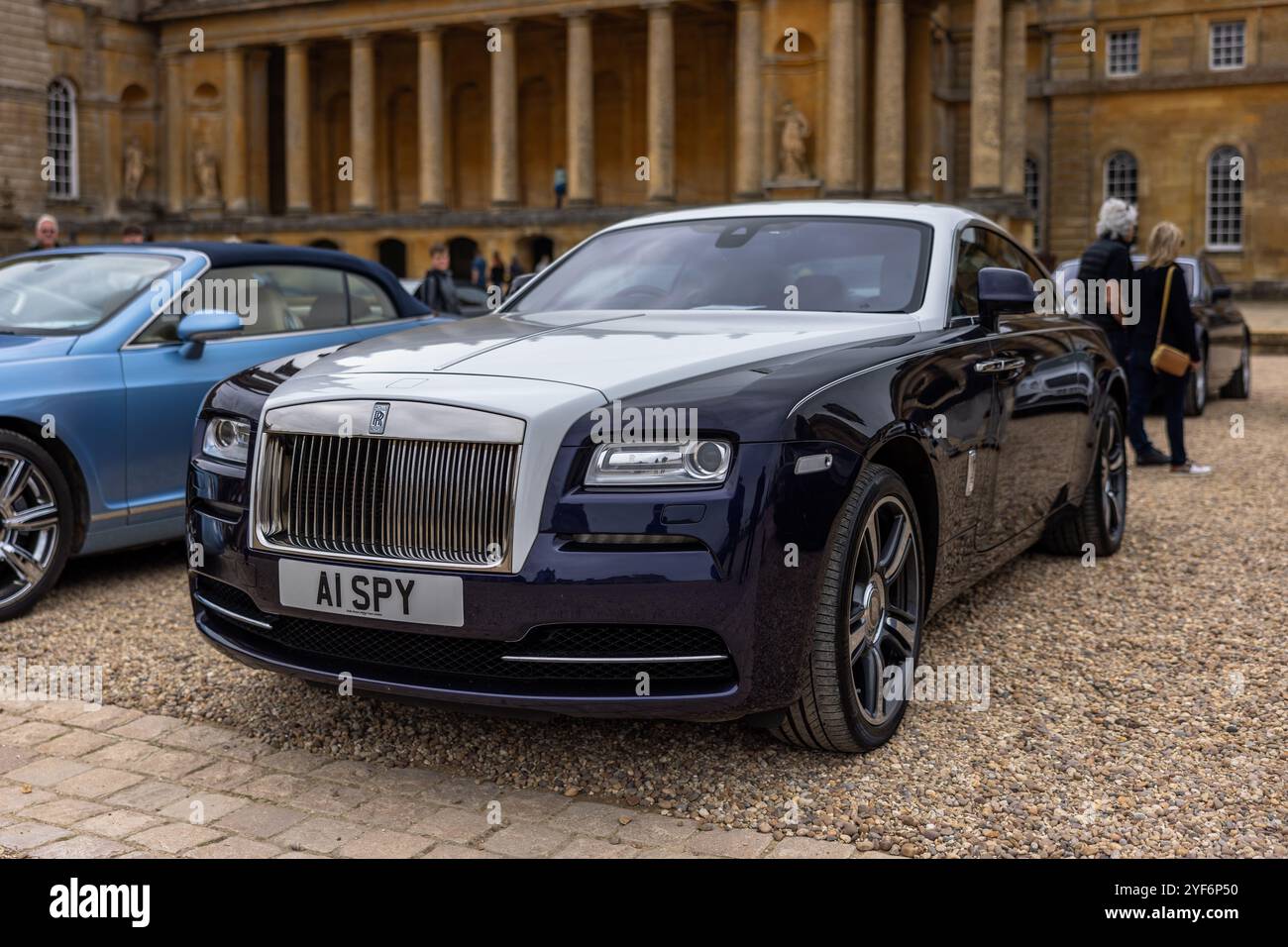 2016 Rolls-Royce Wraith auf der Salon Privé Concours d’Elégance Motorshow im Blenheim Palace. Stockfoto