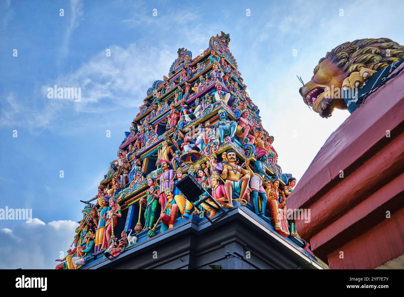 Singapur - 14. August 2024: Sri Mariamman Tempel im Stadtteil Chinatown in Singapur Stockfoto