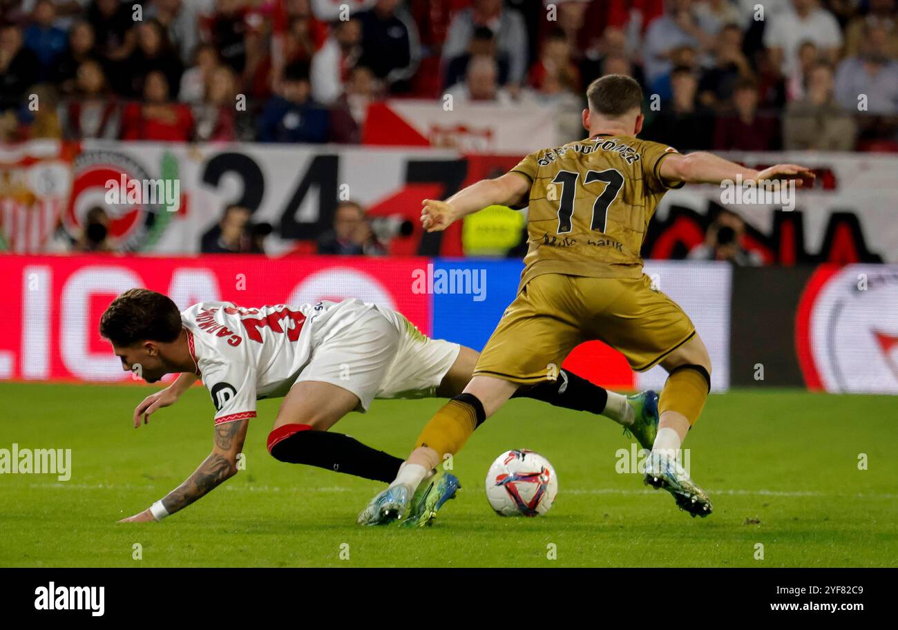 Spanisch La Liga EA Sports Fußball Spiel Sevilla gegen Real Sociedad im Ramon Sanchez Pizjuan Stadium in Sevilla, Spanien. November 2024. JORNADA 12 LIGA 1ª DIVISION ESTADIO SANCHEZ PIZJUAN SEVILLA FC-REAL SOCIEDAD. 900/Cordon Press Credit: CORDON PRESS/Alamy Live News Stockfoto