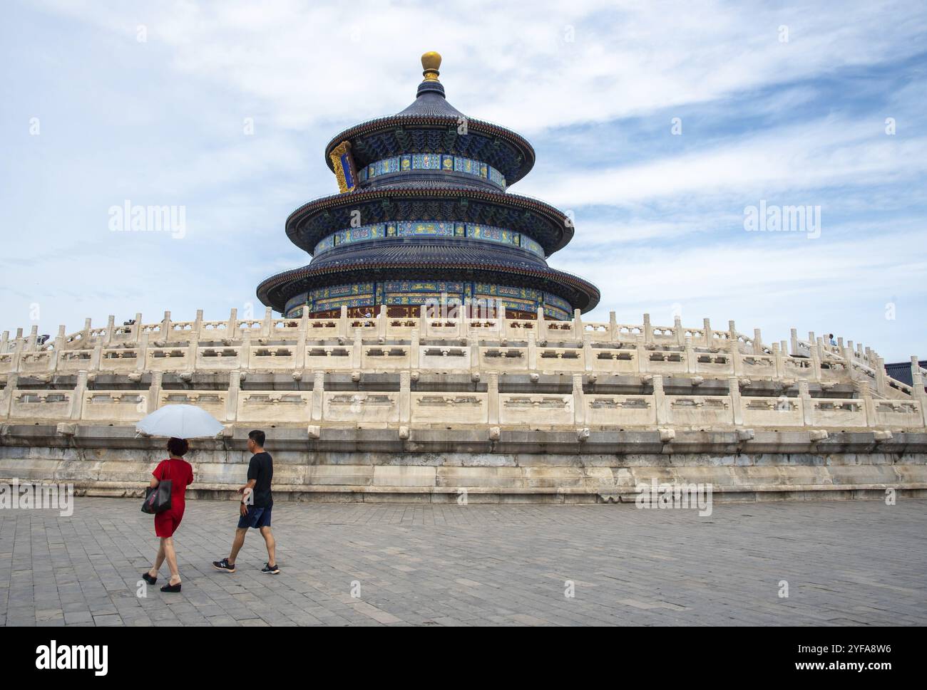 Peking, China - 8. Juni 2018: Panoramabild des berühmten religiösen Wahrzeichens des Himmelstempels in Peking, China in Asien Stockfoto