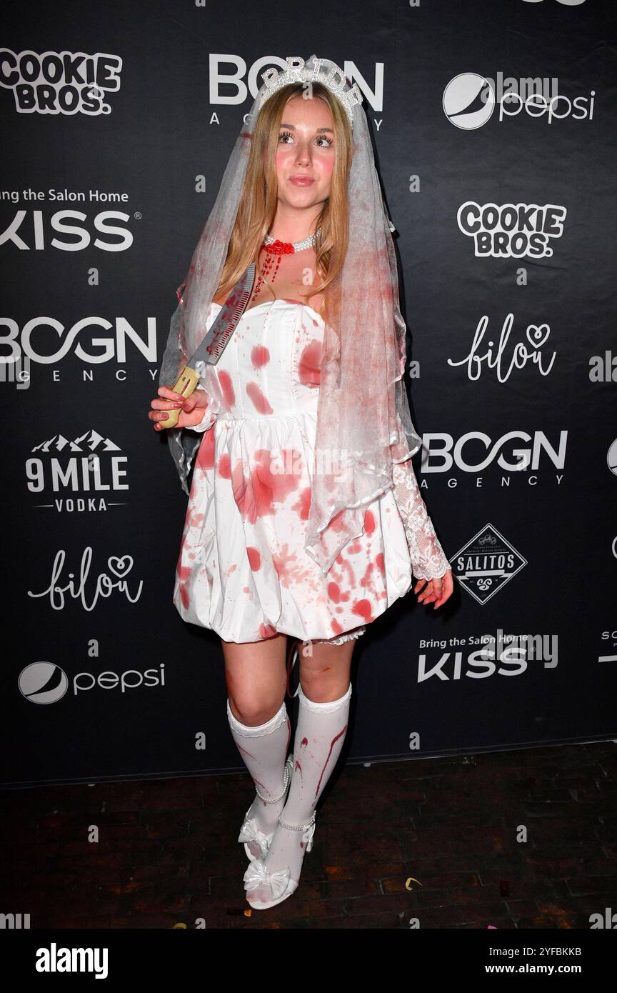 Dalia Mya Schmidt-Foß bei der Halloween Party Bringer von Good News im Arena Club. Berlin, 02.11.2024 *** Dalia Mya Schmidt Foß auf der Halloween Party Bringer der Guten Nachrichten im Arena Club Berlin, 02 11 2024 Foto:Xn.xKubelkax/xFuturexImagex halloween berlin 4143 Stockfoto