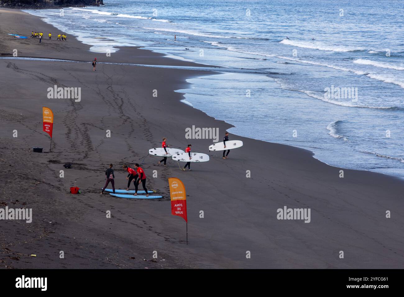 Ribeira Grande ist eine beliebte Küstenstadt an der Nordküste der Insel Sao Miguel auf den Azoren. Stockfoto