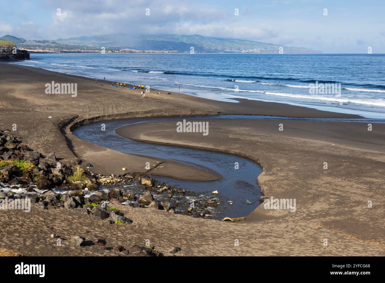 Ribeira Grande ist eine beliebte Küstenstadt an der Nordküste der Insel Sao Miguel auf den Azoren. Stockfoto