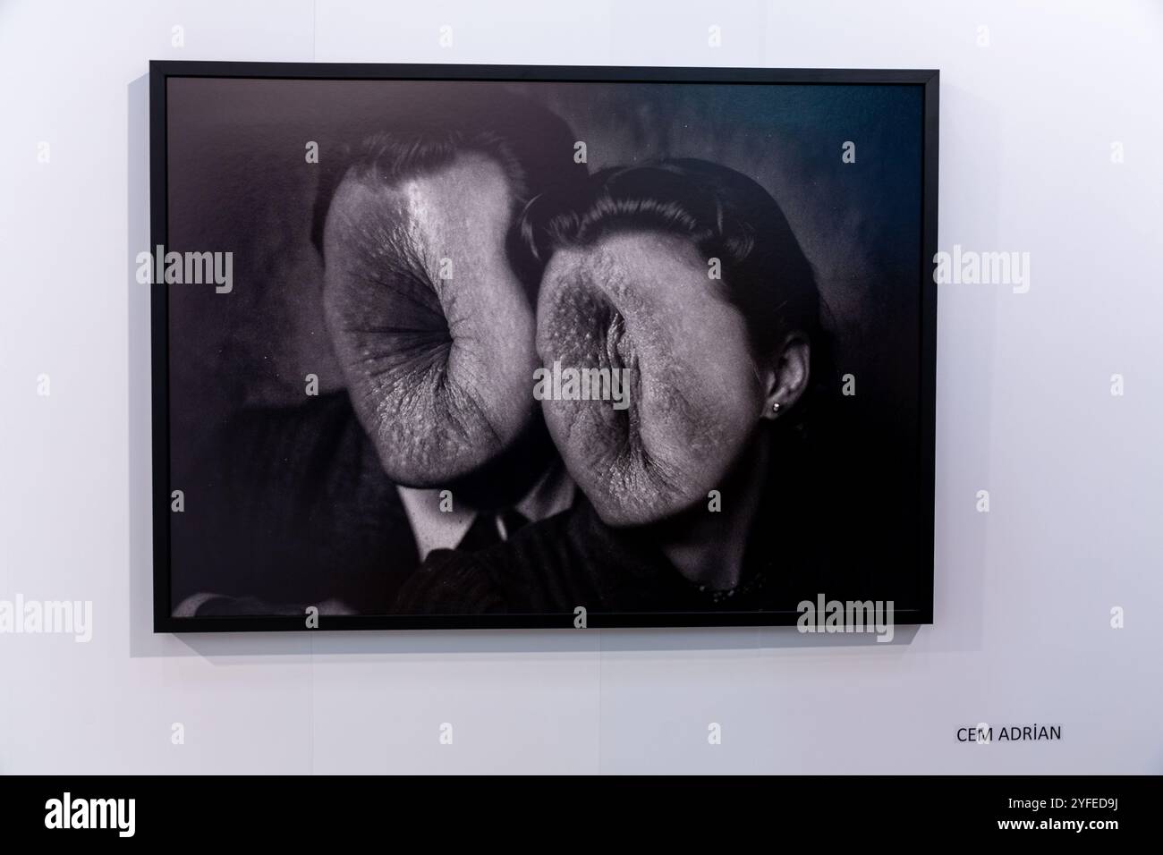 Istanbul, Turkiye - 26. OCT 2024: 19. Ausgabe der Contemporary Istanbul ist eine jährliche Kunstmesse, die Galerien, Künstler, Sammler und Kurato verbindet Stockfoto