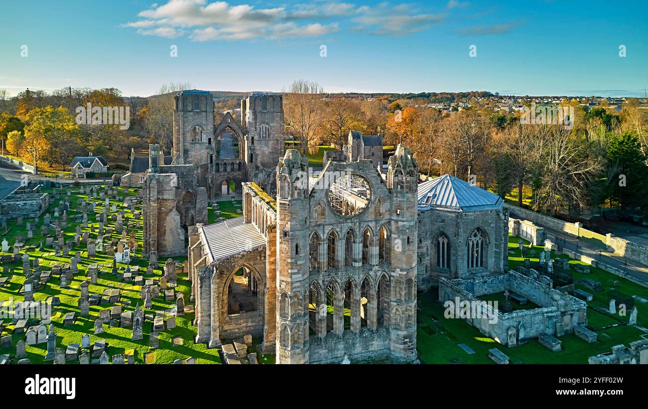 Elgin Cathedral Moray Scotland gründete das Gebäude 1224 bei Herbstsonne Stockfoto