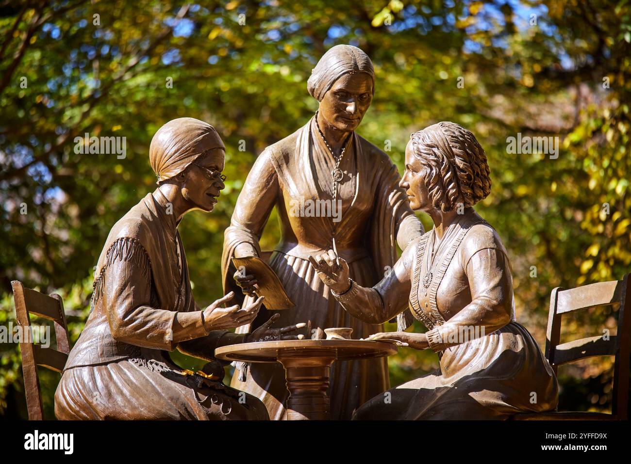 New York Central Park The Mall, Women's Rights Pioneers Monument Frauenrechtler L-R Sojourner Truth, Susan B. Anthony und Elizabeth Cady St Stockfoto