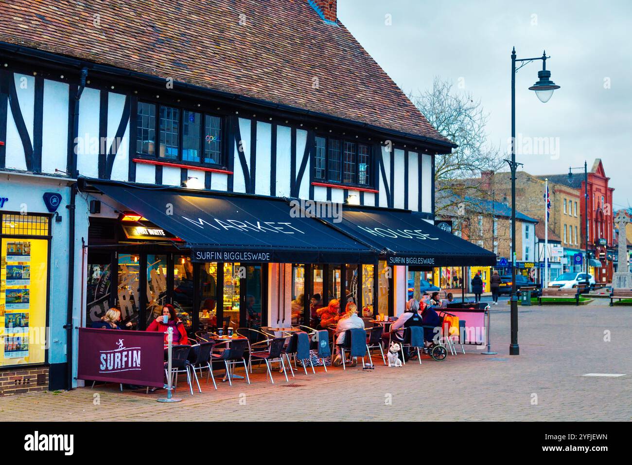 Surfin Cafe Market House in Biggleswade, Bedfordshire, England Stockfoto