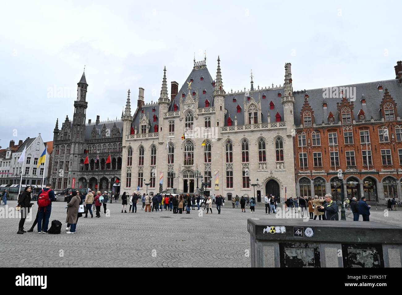 Provinciaal Hof im Grote Markt – Brügge, Belgien – 21. Oktober 2024 Stockfoto