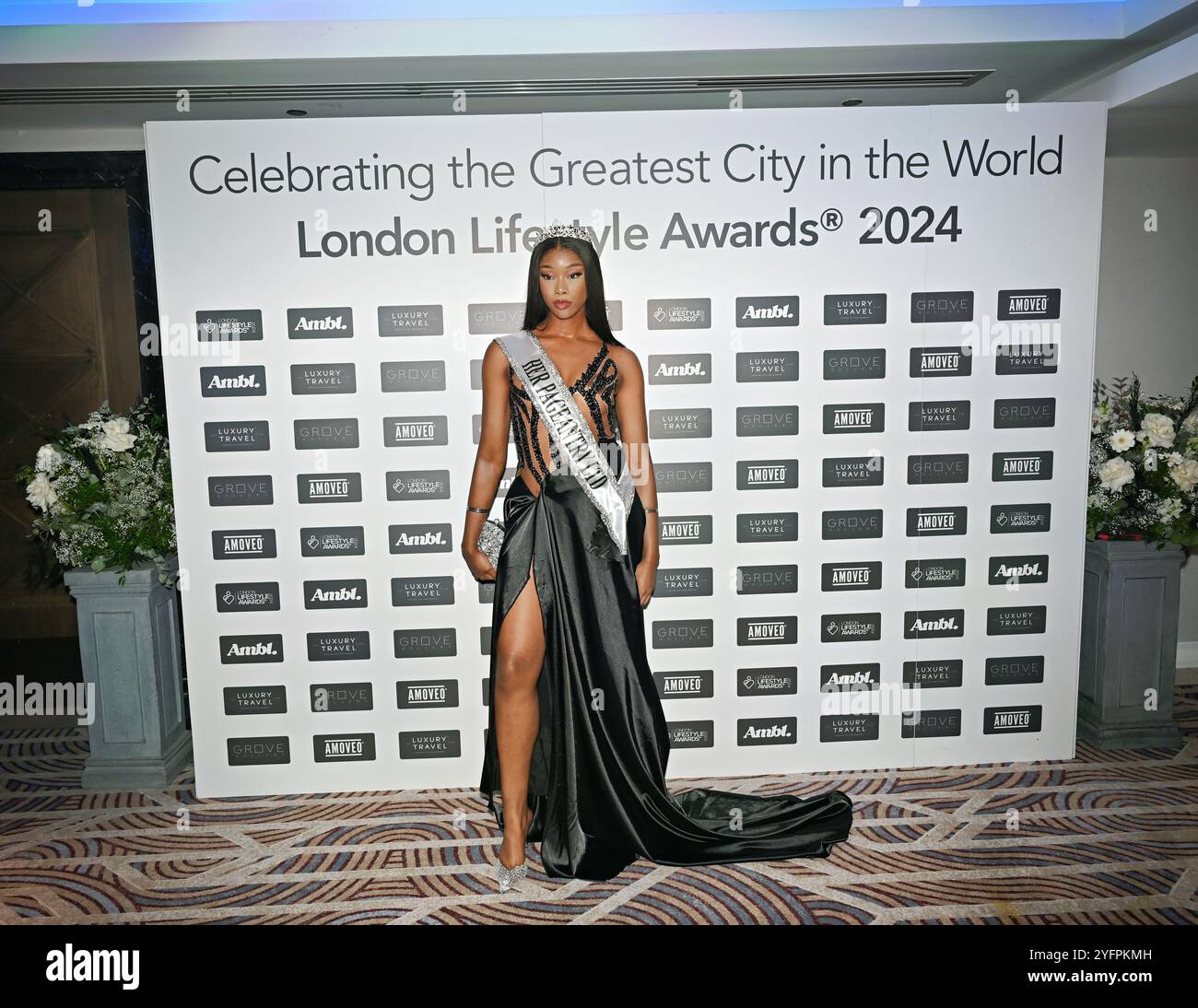 LONDON, GROSSBRITANNIEN. November 2024. IHRE PAGEANTRY LTD nimmt an den London Lifestyle Awards 2024 im Royal Lancaster London Teil. (Foto von 李世惠/siehe Li/Picture Capital) Credit: Siehe Li/Picture Capital/Alamy Live News Stockfoto